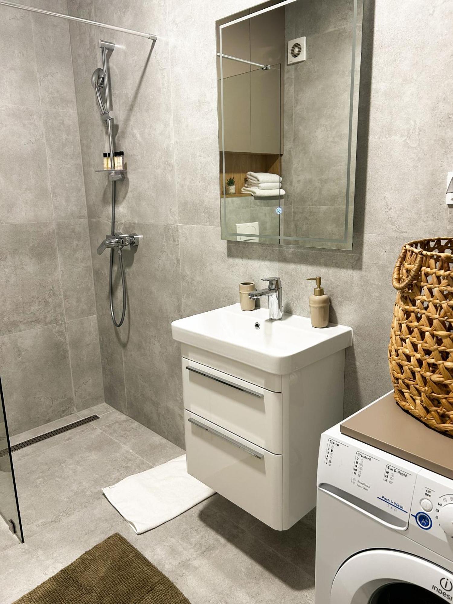 Merak2 Apartment- Free Private Parking Mostar Buitenkant foto